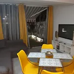 Pool View Yard بيت للعطل بلايا ديل إنغلز