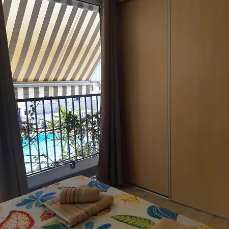 Pool View Yard *
