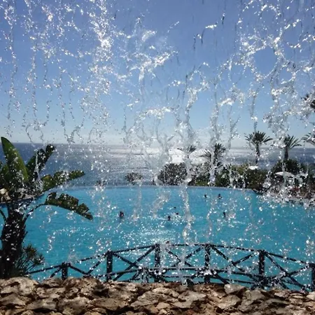 Holiday home Pool View Yard