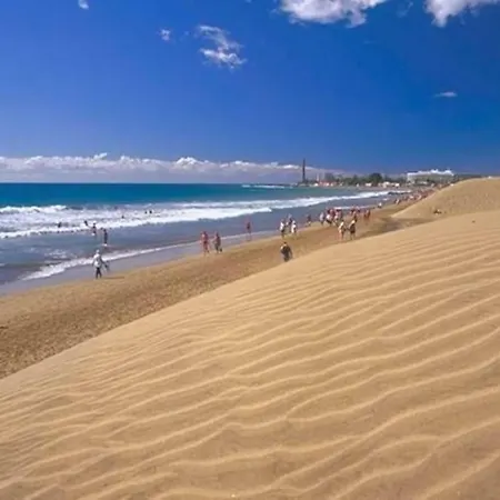 Сasa de vacaciones Pool View Yard Playa del Inglés