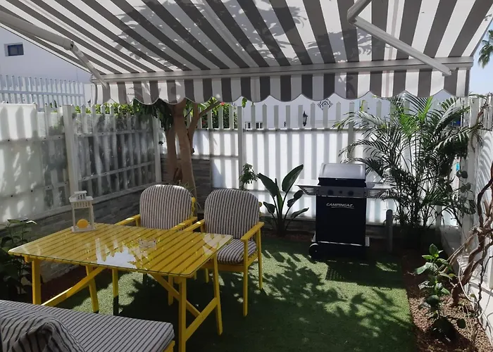 Pool View Yard